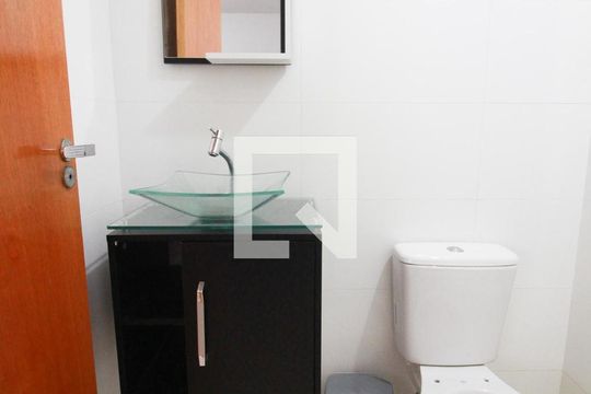 banheiro de apartamento à venda com 1 quarto, 28m² em Chora Menino, São Paulo