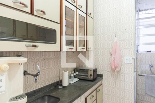 Cozinha e Área de Serviço de apartamento para alugar com 1 quarto, 37m² em Rio Comprido, Rio de Janeiro