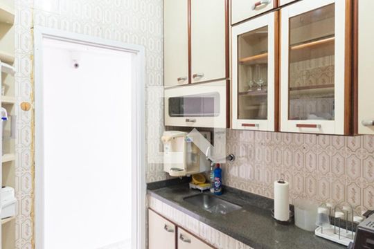 Cozinha e Área de Serviço de apartamento para alugar com 1 quarto, 37m² em Rio Comprido, Rio de Janeiro
