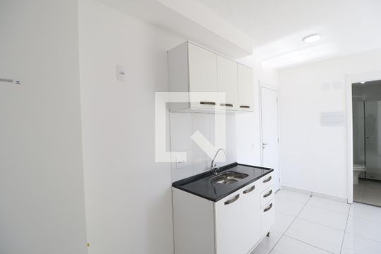 Área de Serviço de apartamento para alugar com 2 quartos, 34m² em Santo Amaro, São Paulo