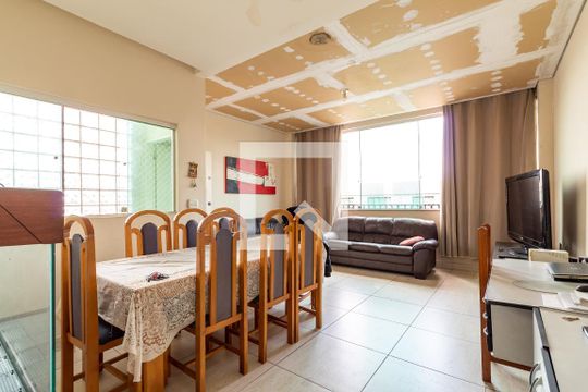 Casa 1 - Sala de casa para alugar com 4 quartos, 340m² em Jardim Bom Clima, Guarulhos