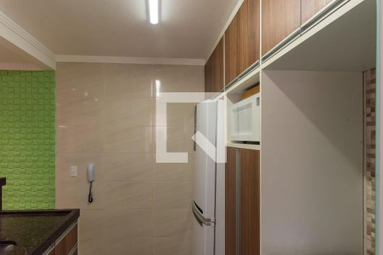 Cozinha de apartamento à venda com 2 quartos, 41m² em Jardim Bom Sucesso, Campinas