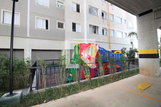 Área comum de casa de condomínio para alugar com 2 quartos, 43m² em Cidade São Mateus, São Paulo