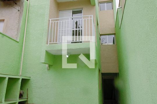 Fachada de apartamento para alugar com 2 quartos, 50m² em Jardim Vazani, São Paulo