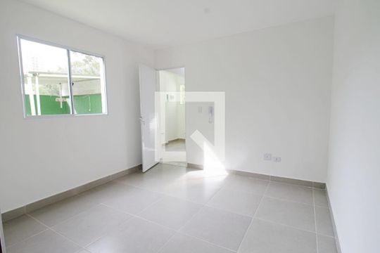Sala de apartamento para alugar com 2 quartos, 50m² em Jardim Vazani, São Paulo