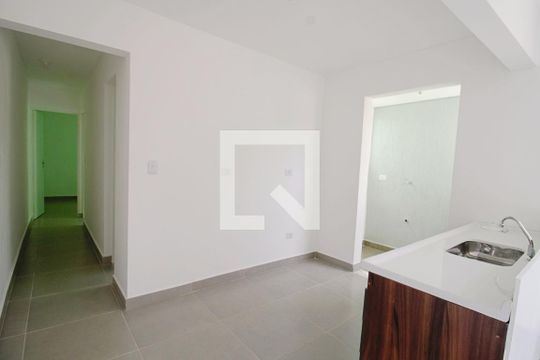 Cozinha de apartamento para alugar com 2 quartos, 50m² em Jardim Vazani, São Paulo