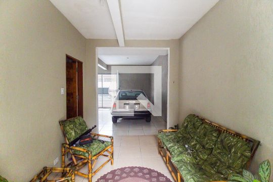 Garagem de casa à venda com 2 quartos, 250m² em Vila Progresso (zona Leste), São Paulo