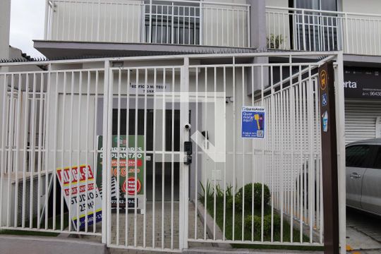 Fachada de kitnet/studio à venda com 1 quarto, 26m² em Vila Nilo, São Paulo