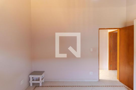 Quarto 01 de casa à venda com 3 quartos, 200m² em Parque Jambeiro, Campinas