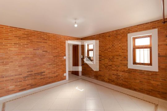 Casa à venda com 3 quartos, 200m² em Parque Jambeiro, Campinas
