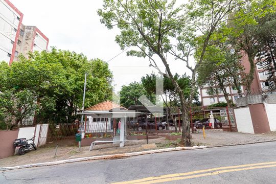 Fachada do Prédio de apartamento para alugar com 2 quartos, 56m² em Jardim Artur Alvim, São Paulo