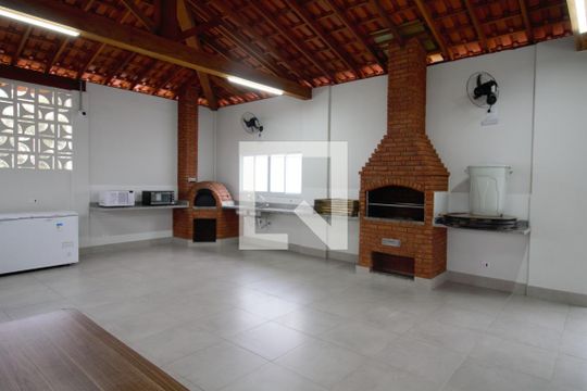 Área comum - Churrasqueira de apartamento para alugar com 2 quartos, 63m² em Parque Taboão, Taboão da Serra