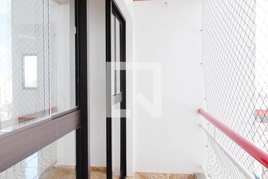 Varanda  de apartamento para alugar com 2 quartos, 63m² em Parque Taboão, Taboão da Serra