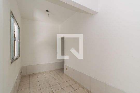 Sala de casa para alugar com 1 quarto, 40m² em Jardim America, Rio de Janeiro