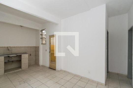 Sala de casa para alugar com 2 quartos, 65m² em Jardim America, Rio de Janeiro