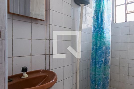 Banheiro de casa para alugar com 2 quartos, 65m² em Jardim America, Rio de Janeiro