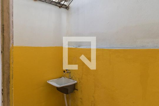 Área de Serviço de casa para alugar com 2 quartos, 65m² em Jardim America, Rio de Janeiro