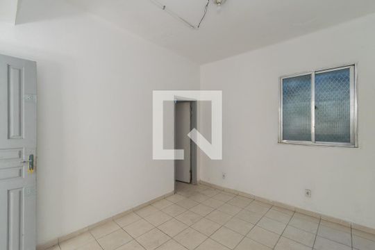 Sala de casa para alugar com 1 quarto, 40m² em Jardim America, Rio de Janeiro