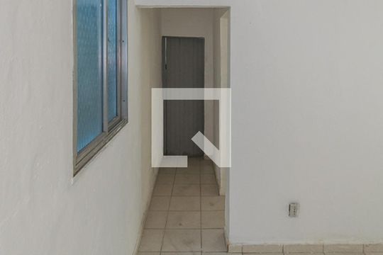 Sala de casa para alugar com 1 quarto, 40m² em Jardim America, Rio de Janeiro