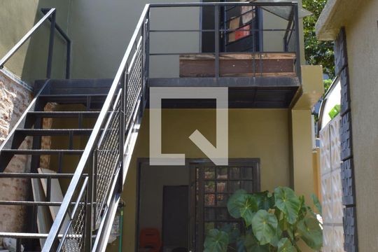 Vista Edícula 2 de casa à venda com 8 quartos, 300m² em Vila Itapura, Campinas