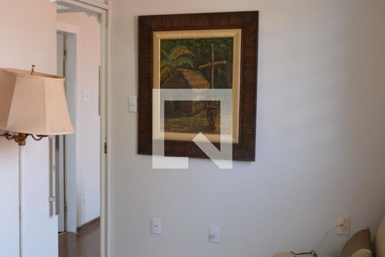Sala/ Dormitório 8 de casa à venda com 8 quartos, 300m² em Vila Itapura, Campinas