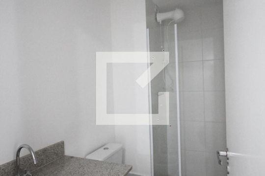 Banheiro de apartamento para alugar com 2 quartos, 46m² em Sé, São Paulo