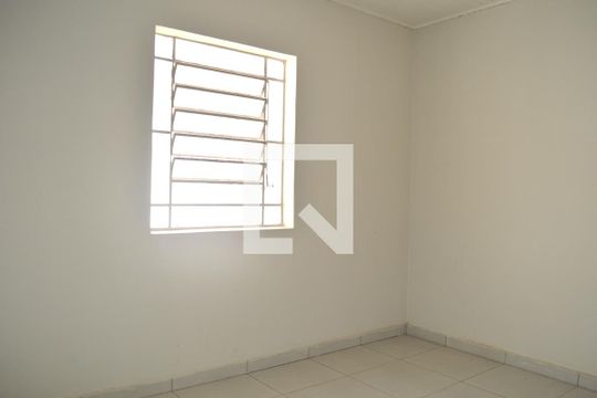 Sala de casa à venda com 4 quartos, 180m² em Vila Itapura, Campinas