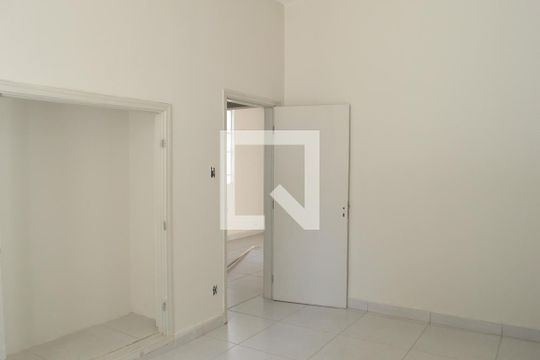 Quarto 4 de casa à venda com 4 quartos, 180m² em Vila Itapura, Campinas