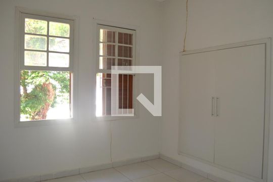 Quarto 1 de casa à venda com 4 quartos, 180m² em Vila Itapura, Campinas