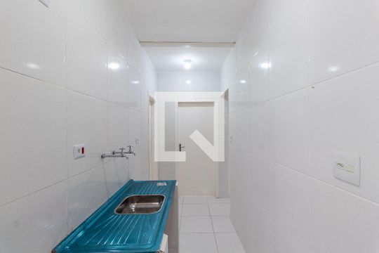Cozinha de apartamento à venda com 2 quartos, 52m² em Santa Ifigênia, São Paulo