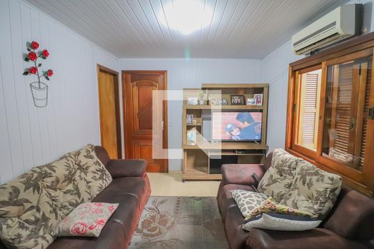 Sala de casa à venda com 3 quartos, 140m² em Santa Teresa, São Leopoldo