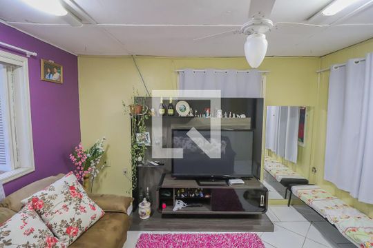Sala de casa à venda com 3 quartos, 120m² em Santa Teresa, São Leopoldo