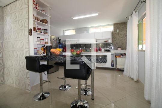 Cozinha de casa à venda com 3 quartos, 280m² em Parque Alto Taquaral, Campinas