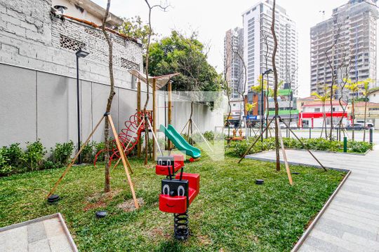 Playground de kitnet/studio para alugar com 1 quarto, 26m² em Jardim das Acácias, São Paulo