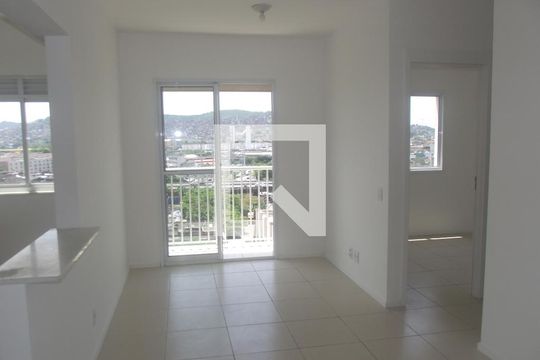 Sala de apartamento à venda com 1 quarto, 56m² em Del Castilho, Rio de Janeiro