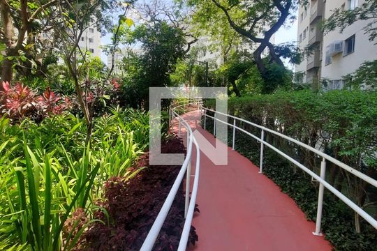 Área comum de apartamento à venda com 1 quarto, 56m² em Del Castilho, Rio de Janeiro