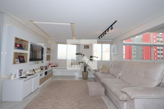 Apartamento à venda com 3 quartos, 119m² em Vila Ivone, São Paulo