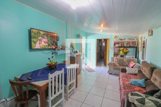 Sala de casa à venda com 4 quartos, 120m² em Duque de Caxias, São Leopoldo