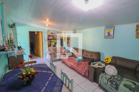 Sala de casa à venda com 4 quartos, 120m² em Duque de Caxias, São Leopoldo