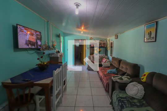 Sala de casa à venda com 4 quartos, 120m² em Duque de Caxias, São Leopoldo