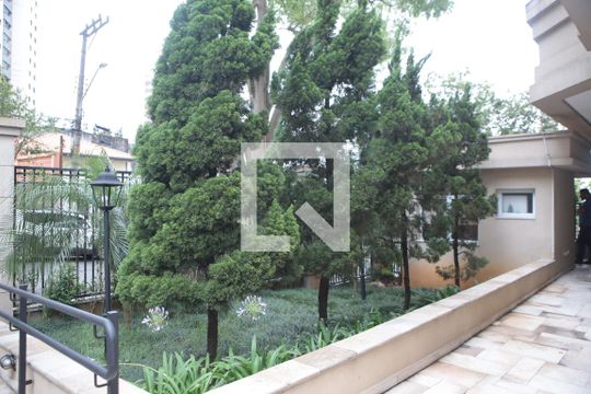 Fachada de apartamento à venda com 2 quartos, 68m² em Chácara Inglesa, São Paulo