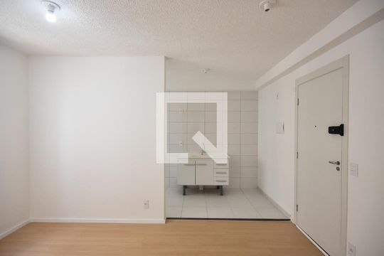 Sala de apartamento à venda com 2 quartos, 43m² em Vila Plana, São Paulo