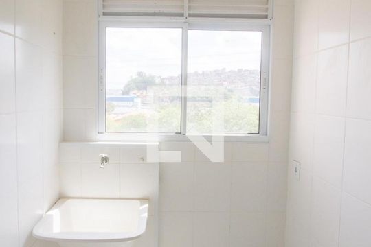 Área de Serviço de apartamento para alugar com 2 quartos, 47m² em Jardim Vergueiro, São Paulo