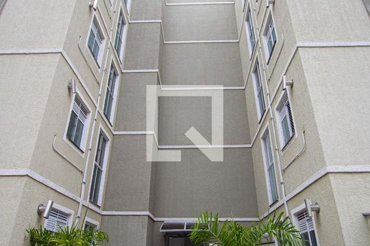 Fachada do bloco de apartamento para alugar com 2 quartos, 50m² em Barro Vermelho, São Gonçalo