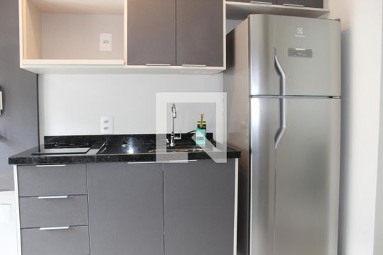 Cozinha de kitnet/studio para alugar com 1 quarto, 23m² em Perdizes, São Paulo