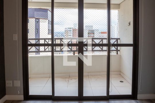Sacada de apartamento para alugar com 3 quartos, 87m² em Vila Romana, São Paulo