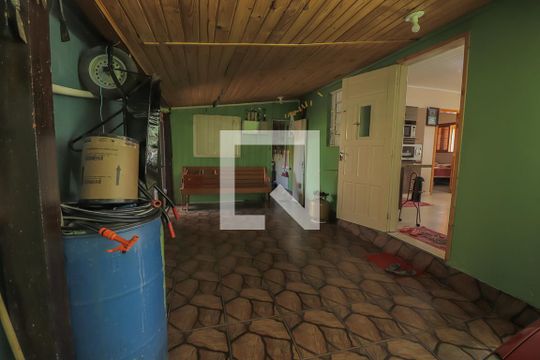 Varanda de casa à venda com 4 quartos, 140m² em Santos Dumont, São Leopoldo