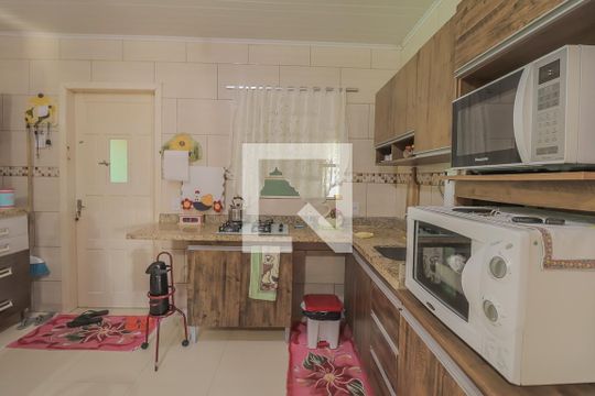 Cozinha de casa à venda com 4 quartos, 140m² em Santos Dumont, São Leopoldo