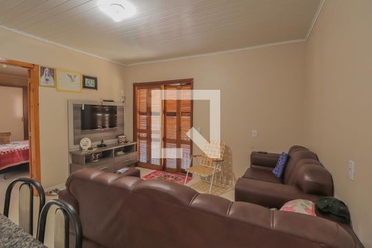Sala de casa à venda com 4 quartos, 140m² em Santos Dumont, São Leopoldo