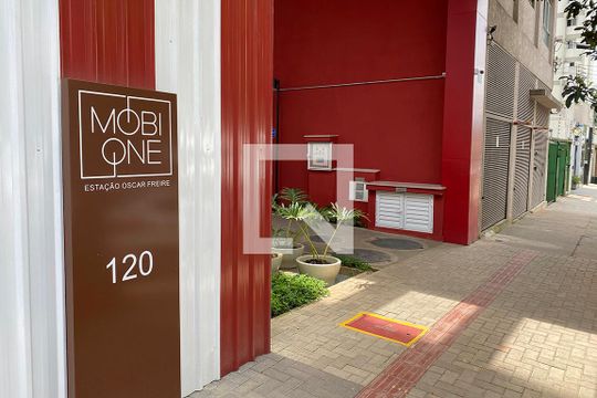 Fachada de apartamento à venda com 1 quarto, 31m² em Pinheiros, São Paulo